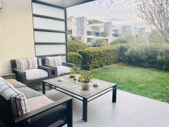 DEPARTAMENTO EN “CONDOMINIO CHICUREO TOWNHOUSE” (2D-2B) – COLINA
