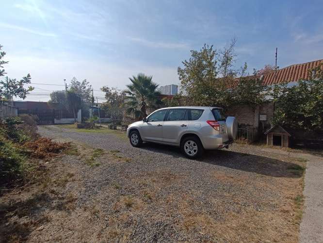 Se vende terreno cercano a metro Lo Ovalle, La Cisterna