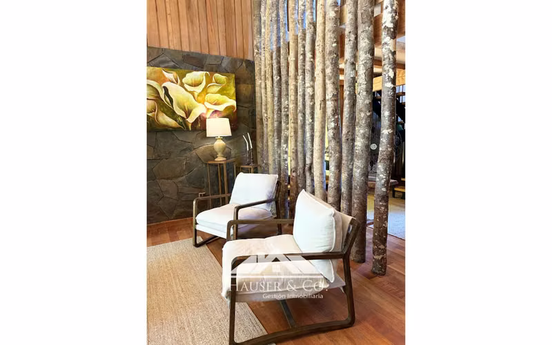 Maravillosa Casa arriendo temporal orilla de lago Calafquén