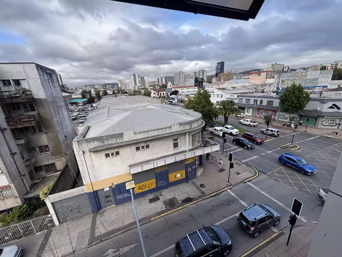Arriendo amplia Oficina en pleno Centro de Concepción