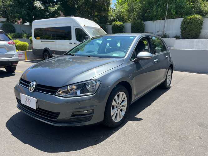 Volkswagen Golf 1.6 MSI Comfortline MT (2016)