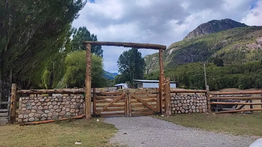 Terreno 5.000 m² a 64 km de Futaleufú (138869)
