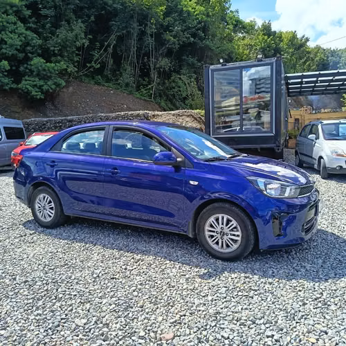 Kia soluto 2025