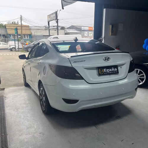 Hyundai Accent RB 2016 - Imagen 4