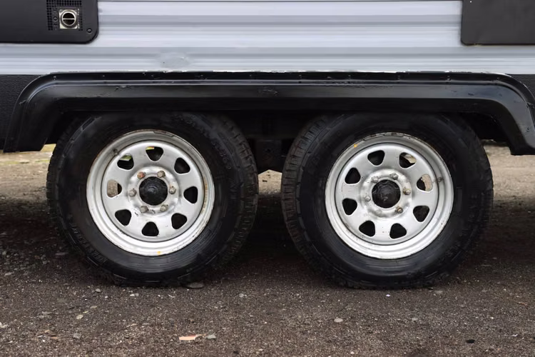 CASA RODANTE COACHMEN PARA 8 PAX AMERICANA FULL EQUIPADA COMO NUEVA