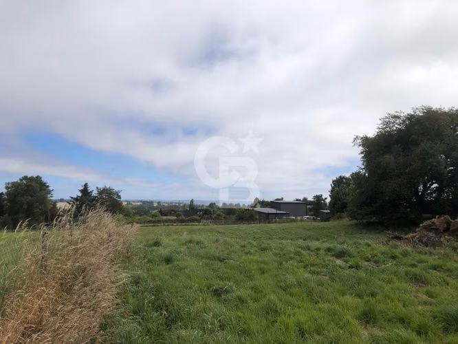 Parcela con vista al lago en Rancho Lomas Verdes