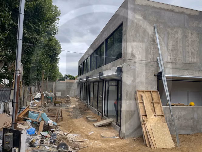 Arriendo locales comerciales desde 50m2 (139142)
