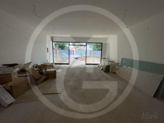 Arriendo locales comerciales desde 50m2 (139142)