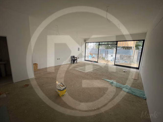 Arriendo locales comerciales desde 50m2 (139142)