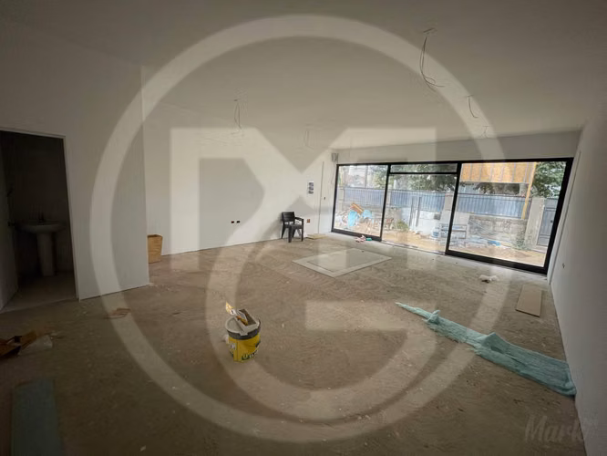 Arriendo locales comerciales desde 50m2 (139142)