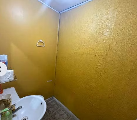 Se Arrienda Local Comercial 2 Piso, Calle Aldunate con Balmaceda
