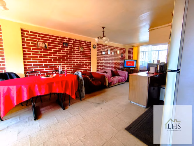 Amplia casa 5d/3b/P/E Cerro Barón, Valparaíso