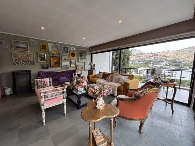 Casa Moderna, La Reserva, excelente ubicaión - Imagen 3