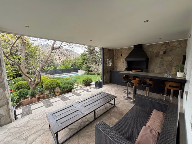 Casa Moderna, La Reserva, excelente ubicaión - Imagen 39