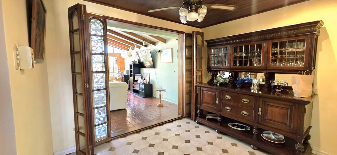 PROPIEDAD HABITACIONAL EN EXCELENTE UBICACIÓN