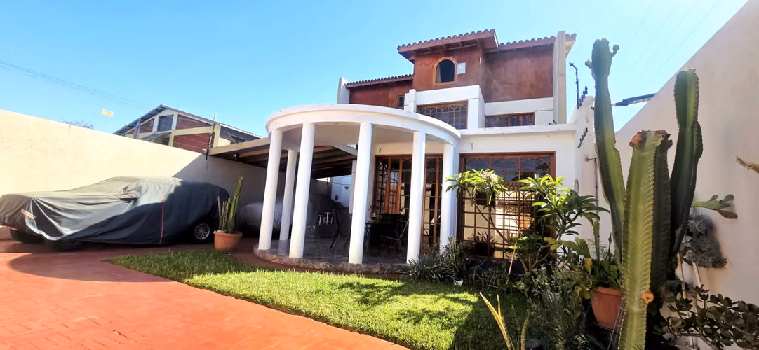 PROPIEDAD HABITACIONAL EN EXCELENTE UBICACIÓN