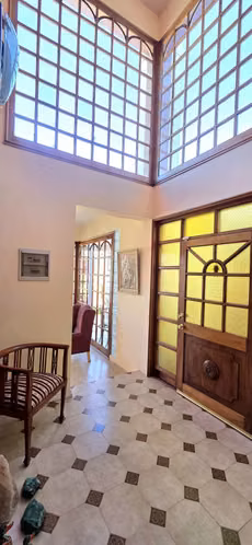 PROPIEDAD HABITACIONAL EN EXCELENTE UBICACIÓN
