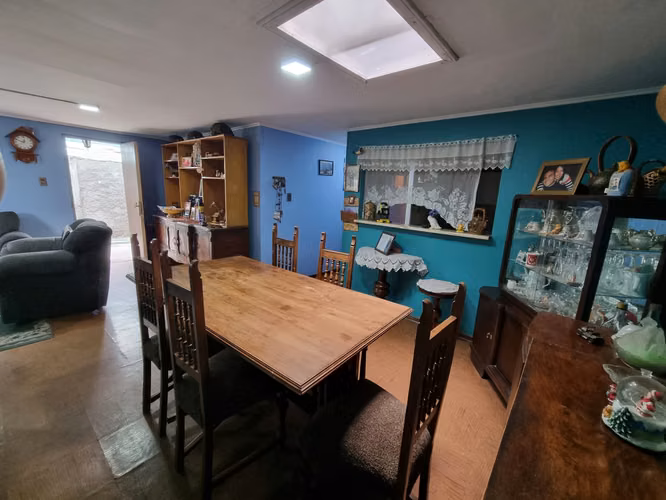Se Vende casa 4D, 1B, El Bosque