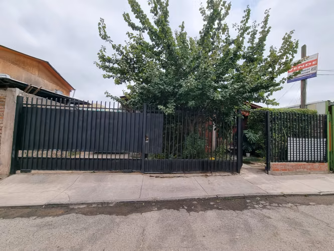 Se Vende casa 4D, 1B, El Bosque