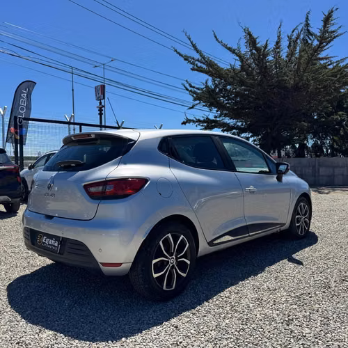 Renault clio IV HB