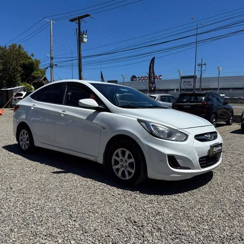 Hyundai accent RB GL - Imagen 5