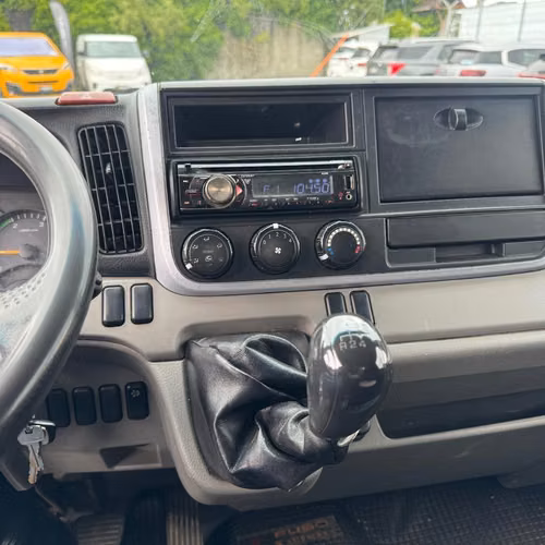 Mitsubishi Canter 613