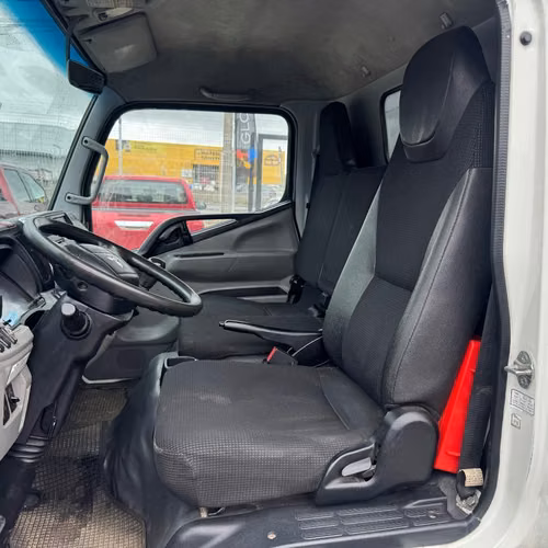 Mitsubishi Canter 613