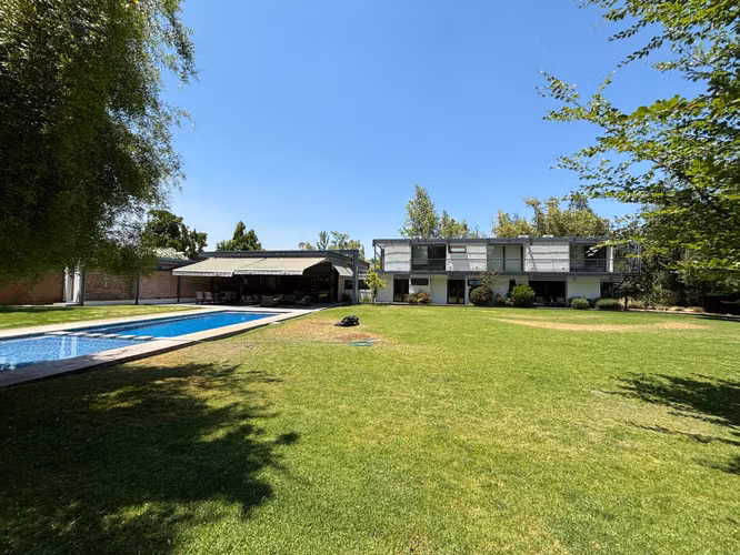 Casa en parcela, Chicureo centro No perimetral