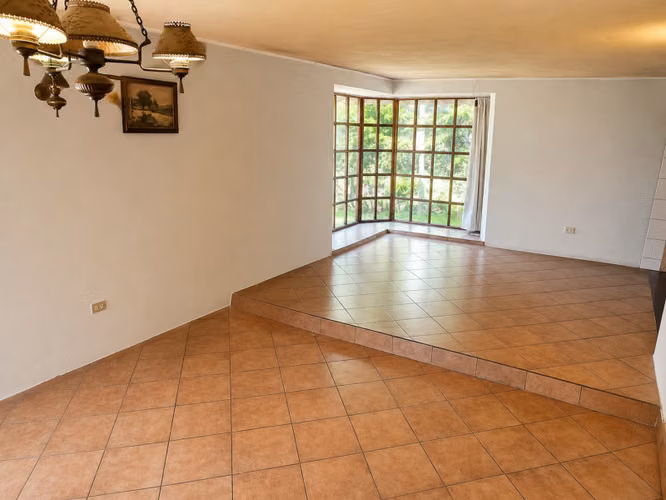 EN VENTA CASA Y PARCELA RUTA J 40, CAMINO A COMALLE. TENO
