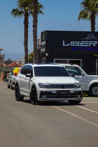 VOLKSWAGEN TIGUAN R-LINE 2020