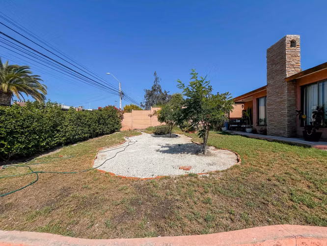 CASA EN VENTA EN ROSARIO DE PEÑUELAS, COQUIMBO.