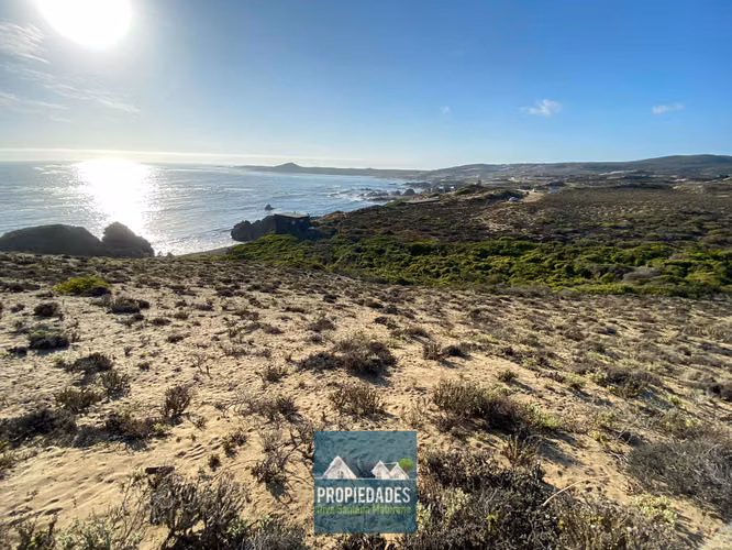 PARCELA DE ENSUEÑO CON VISTA A LA BAHÍA EN OCHOQUEBRADAS
