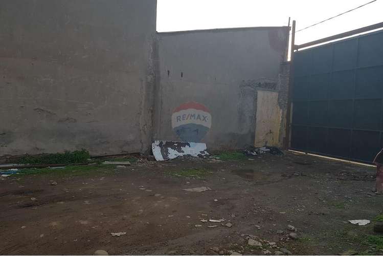 Se vende sitio comercial en vivaceta