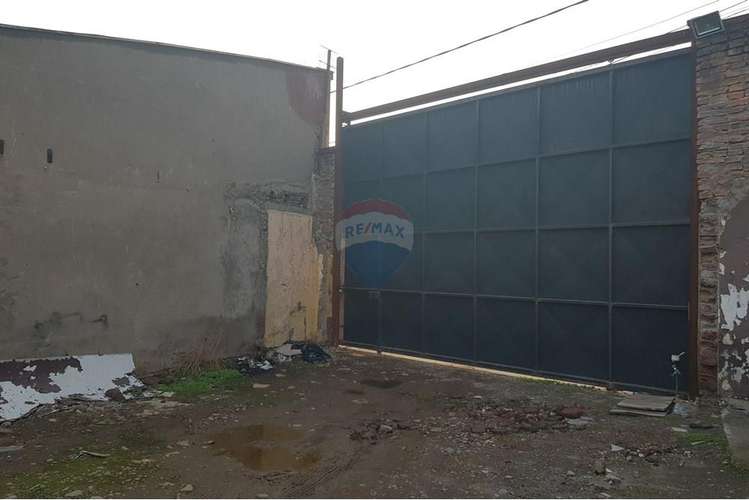 Se vende sitio comercial en vivaceta