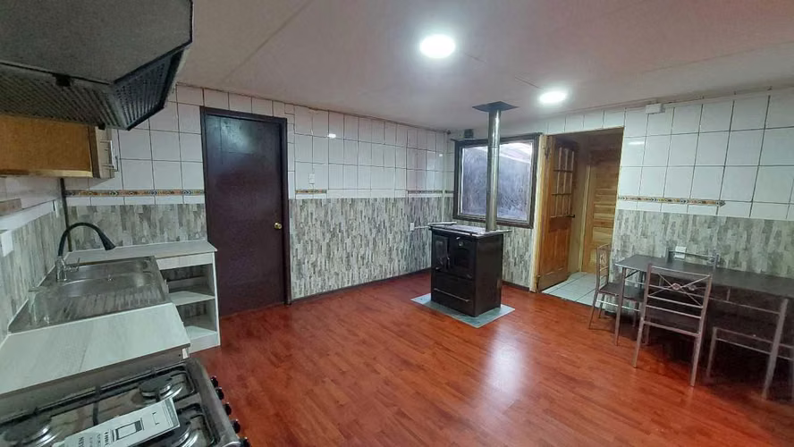 Arriendo Casa Grande 5 Pzs, 3 Bañ - Pto Aysén (139653)
