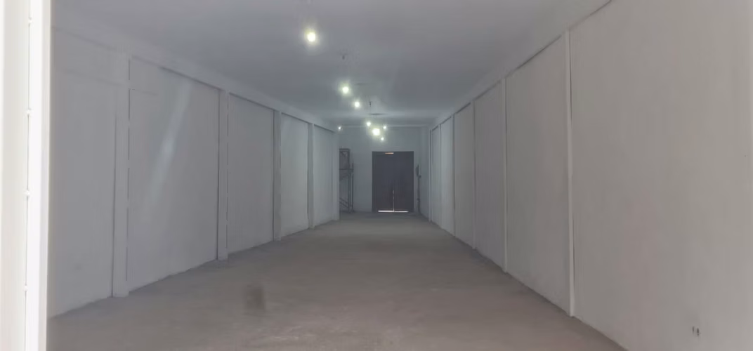 LOCAL COMERCIAL FRENTE LA RECOVA
