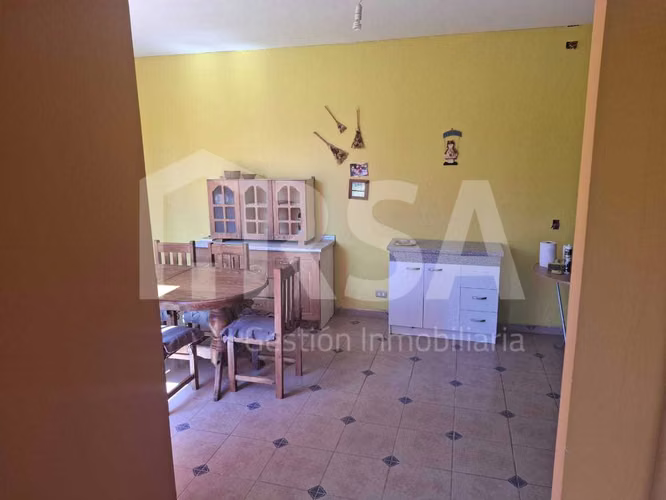 CASA EN LAGO RAPEL (139714) - Imagen 2