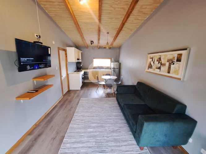 Oportunidad! Dos casas amobladas en entorno insuperable