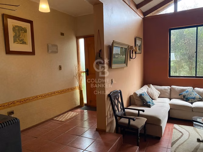 Venta Parcela Exclusiva con amplios jardines