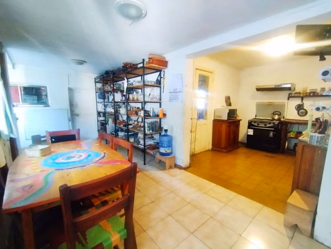 Terreno en La Reina con casa de 7 habitaciones - Imagen 8