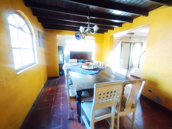 Terreno en La Reina con casa de 7 habitaciones - Imagen 6