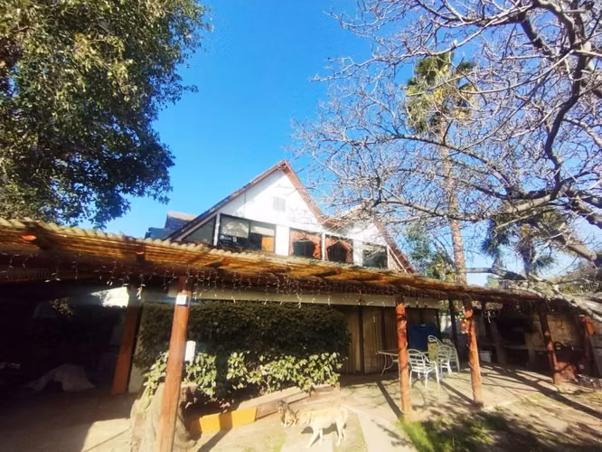Terreno en La Reina con casa de 7 habitaciones - Imagen 17