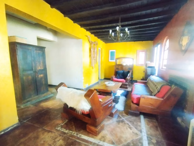 Terreno en La Reina con casa de 7 habitaciones - Imagen 3