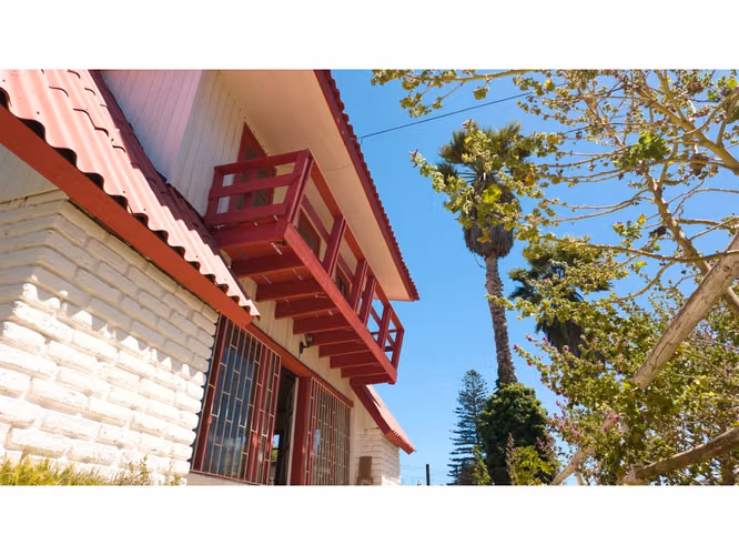 Casa en terreno de 350 m2 a 3 cuadras de Playa Amarilla de Concón - Imagen 5