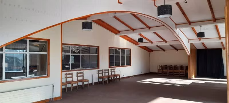 Venta Edificio y amplio terreno