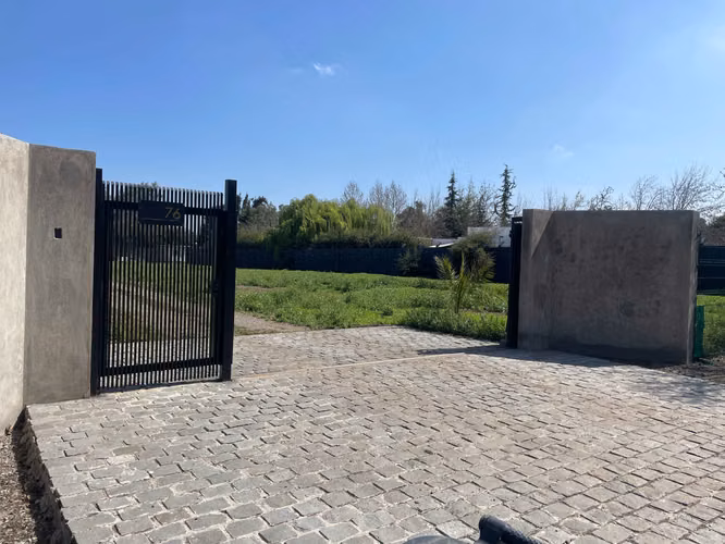 Terreno con Casa para Proyecto Residencial (134485)