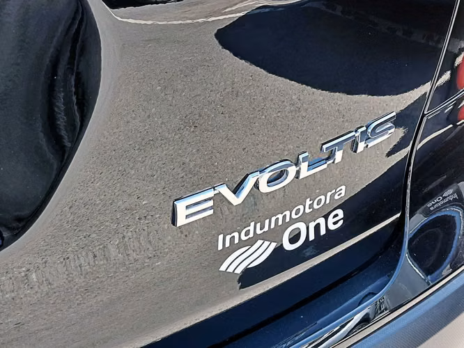 SUBARU EVOLTIS 2026