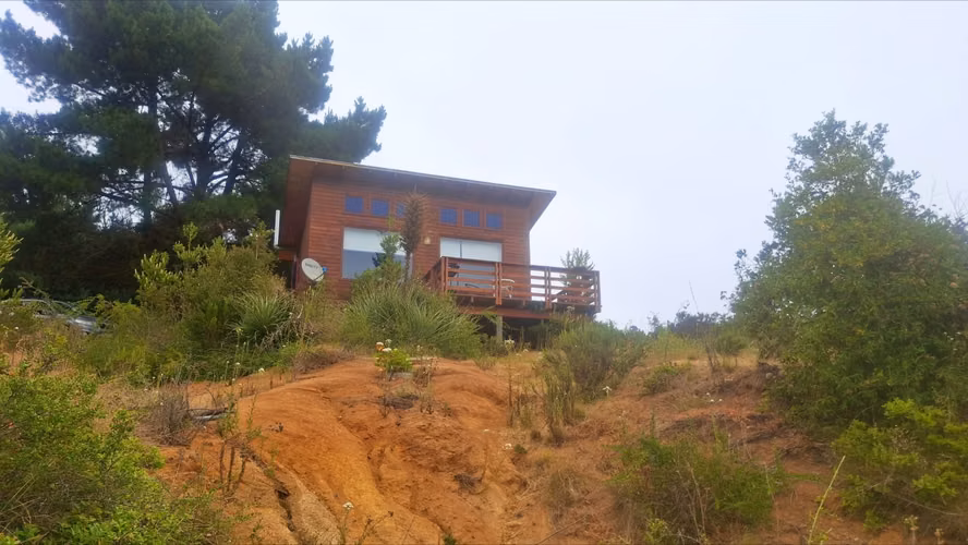 Hermosa Parcela con 5 cabañas en funcionamiento