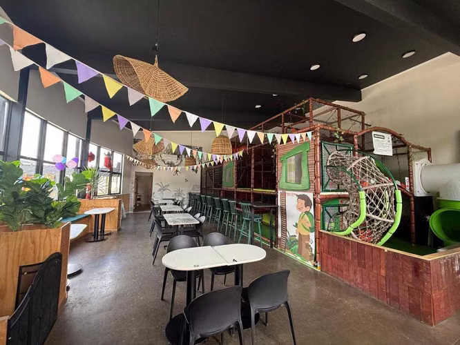 Excelente Inversión en barrio consolidado (140383)