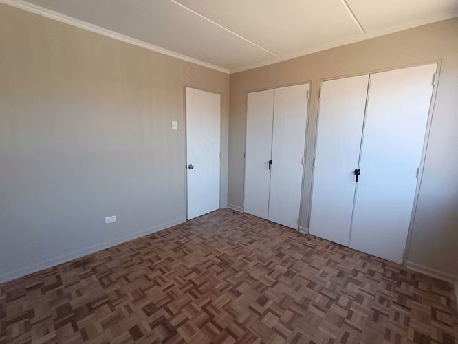 Arriendo casa a centro medico o profesionales (140429)
